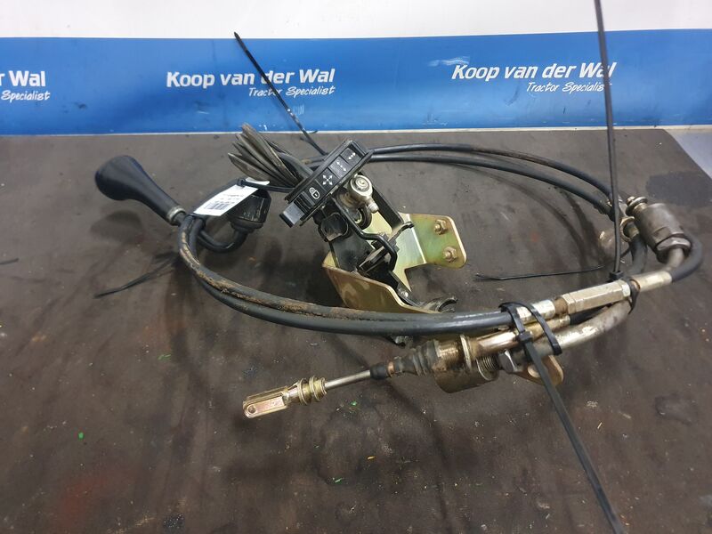 FRONTLOADER - John Deere 6000-20 4 cyl. - Image 2