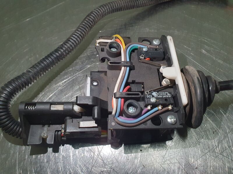 ELECTRICAL - John Deere 6000- 20 6 cyl. - Image 2