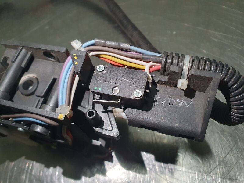 ELECTRICAL - John Deere 6000- 20 6 cyl. - Image 4