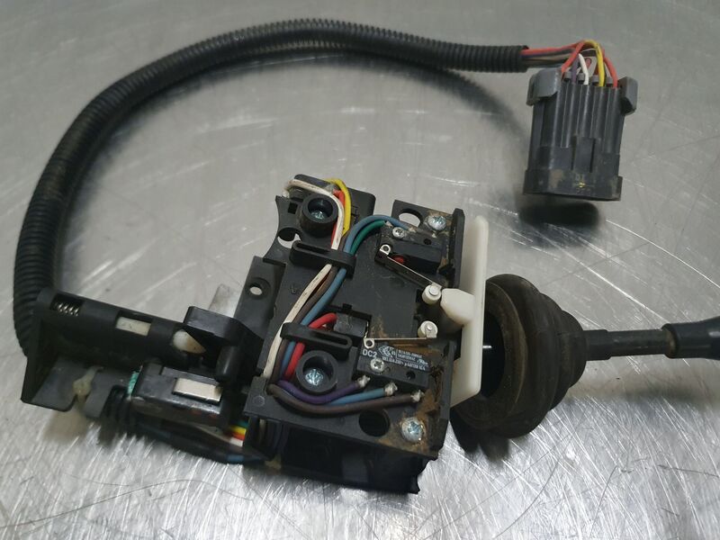 ELECTRICAL - John Deere 6000- 20 6 cyl. - Image 2