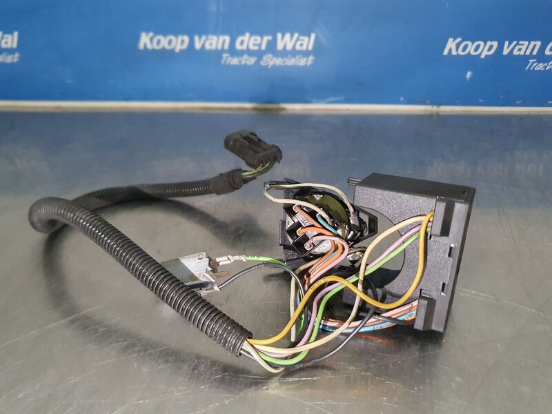 ELECTRICAL - John Deere 6000- 20 6 cyl. - Image 3