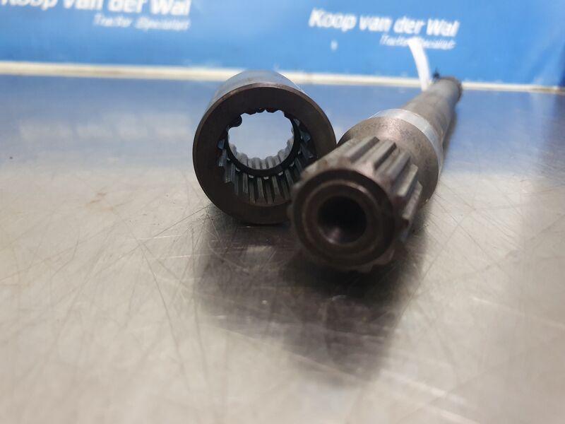 GEARBOX - John Deere 6000 Series - Image 3