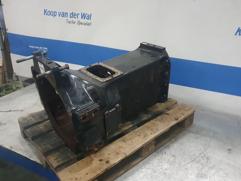 GEARBOXHOUSE - New Holland TSA SERIES 4 cyl. - Image 2