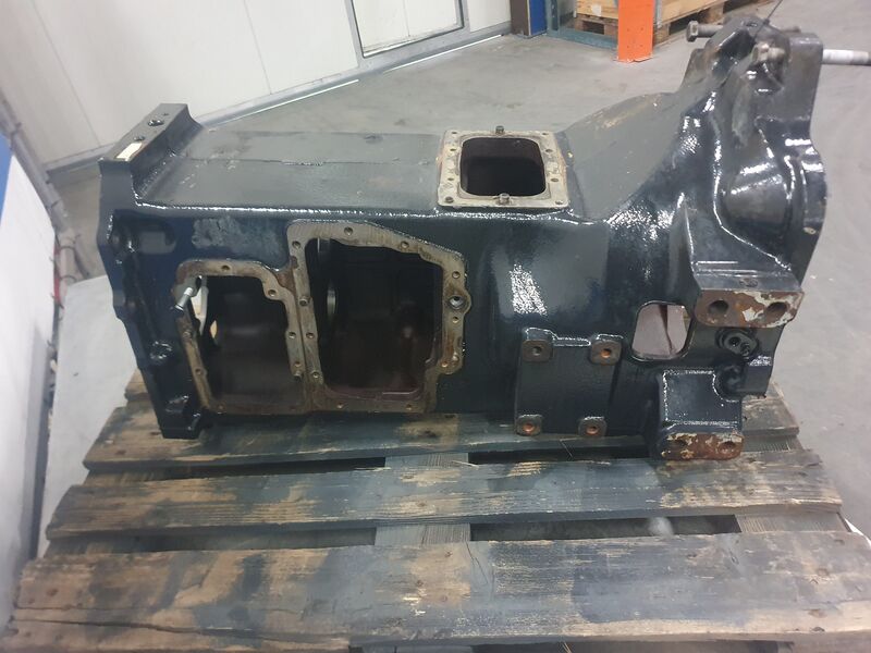 GEARBOXHOUSE - New Holland TSA SERIES 4 cyl. - Image 3