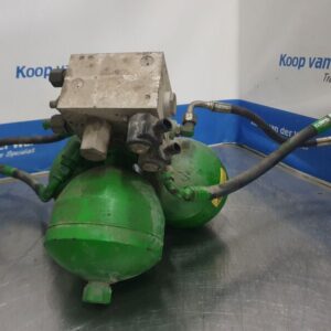 HYDRAULICS - John Deere 7820