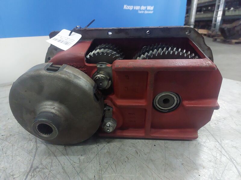 PTOHOUSING - Deutz-Fahr Agrotron 106-150 - Image 4