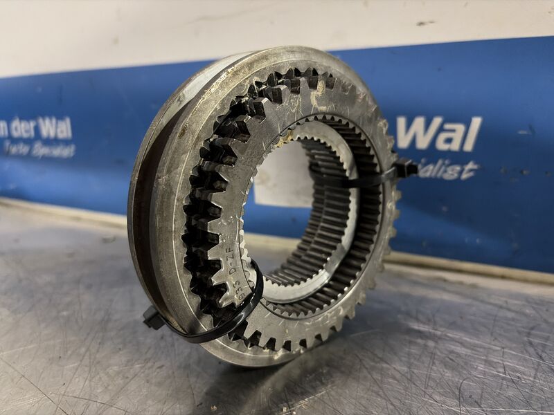 GEARBOX - Deutz-Fahr Agrotron 106-150 - Image 2