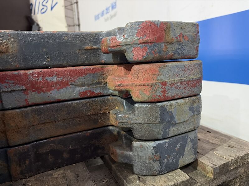 WEIGHTS - New Holland Diversen - Image 4