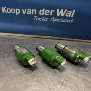 TRANSMISSION - John Deere 6000- 30 4 cyl.