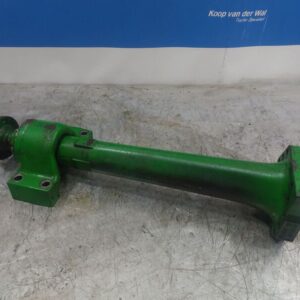 FOURWHEELDRIVEAXLE - John Deere 6R Series  4 cyl.