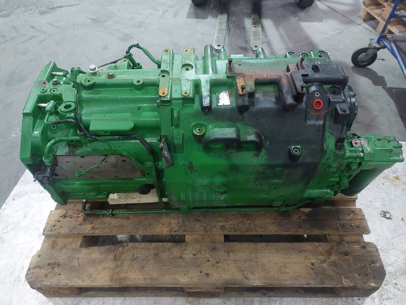 TRANSMISSION COMPLETE - John Deere 6R Series 4 cyl. - Image 2