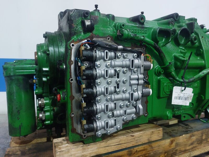 TRANSMISSION COMPLETE - John Deere 6R Series 4 cyl. - Image 6