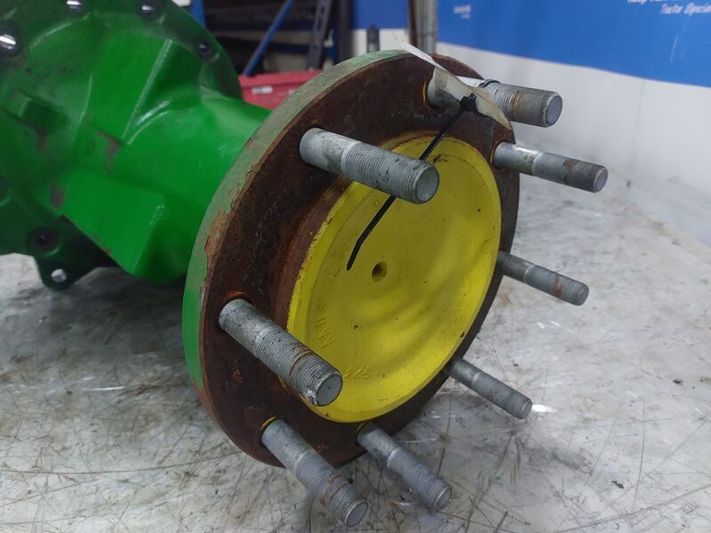 REARAXLE - John Deere 6R Series 4 cyl. - Image 4