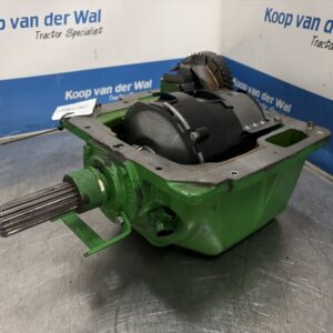 4 WD PARTS - John Deere 6R Series  4 cyl.