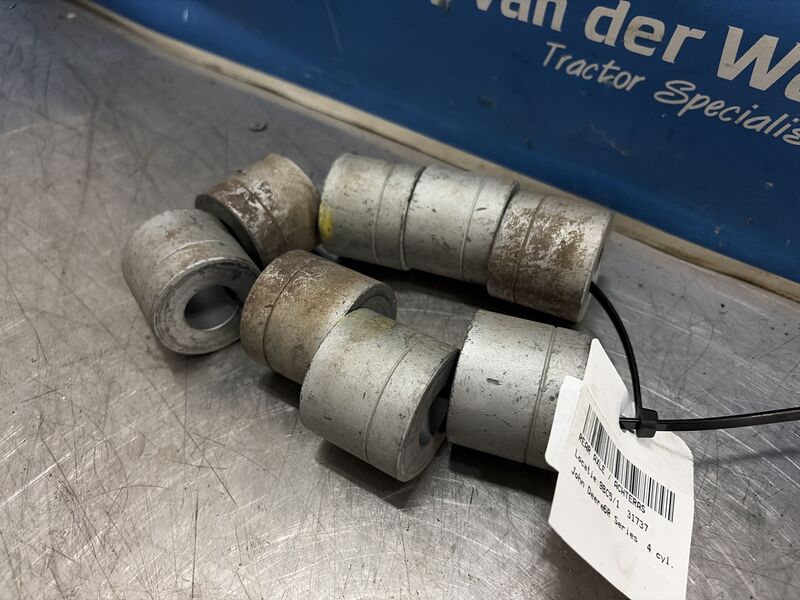 REAR AXLE - John Deere 6R Series 4 cyl.