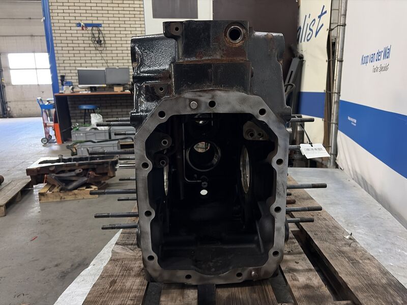 BACKENDHOUSING - New Holland T7 Series Autocommand - Image 3