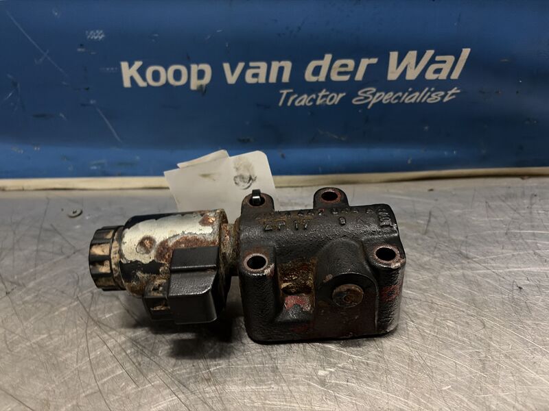 HYDRAULICS - Deutz-Fahr Agrotron 210