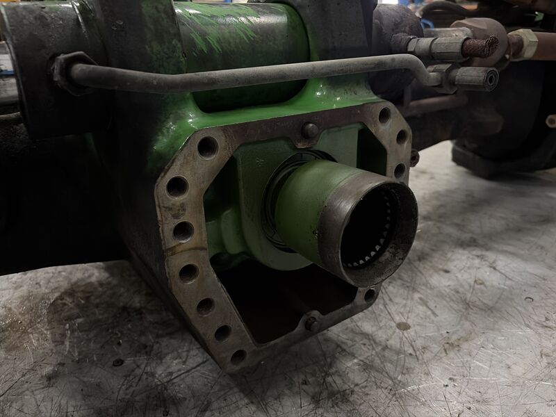 FRONTAXLE - John Deere 6R Series 6 cyl. - Image 7