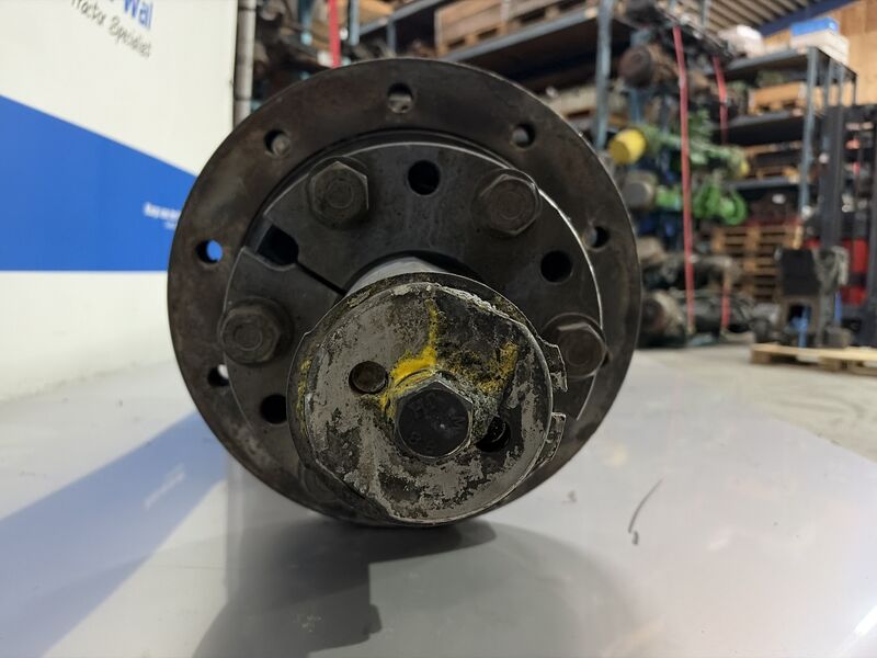 DRIVESHAFTHOUSING - New Holland T7 Series Powercommand - Image 4
