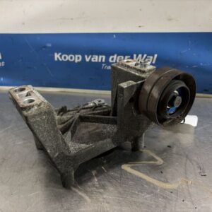 ENGINE - John Deere 6000- 30 4 cyl.