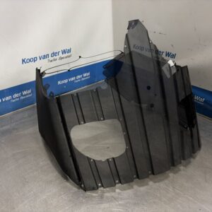 GRILL - John Deere 6R Series  4 cyl.